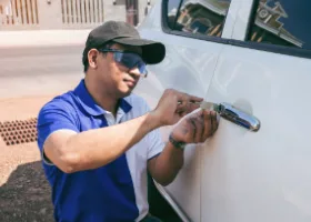Car Locksmith in La Palma, CA